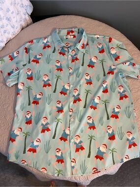 Ras Light Blue Short-Sleeve Button-Up Shirt with Red & White Santa Print